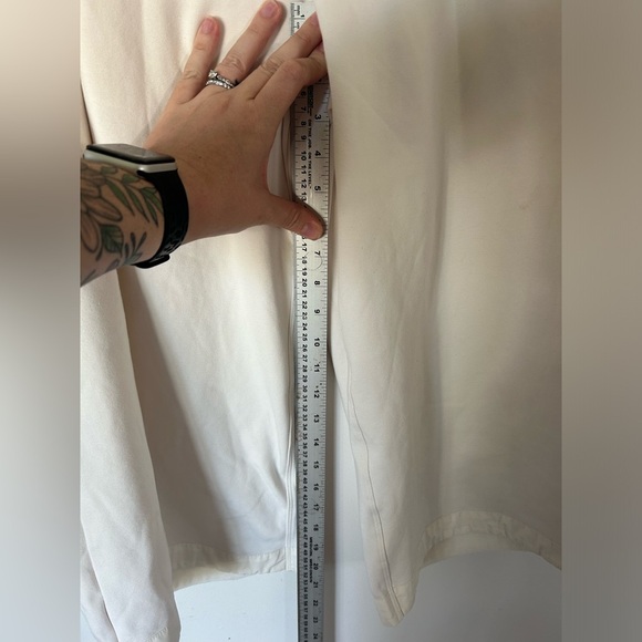 NWOT Athleta Triumph Hybrid Wide Crop Length Pants Drawstring Waist White XL - Picture 9 of 13